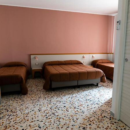 Hotel Spira Mirabilis Napoli Exterior foto